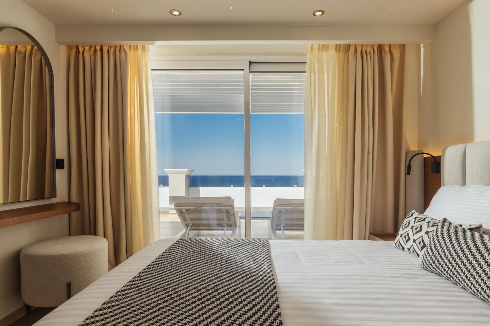 Alexandra Beach Resort & Spa Циливи Экстерьер фото